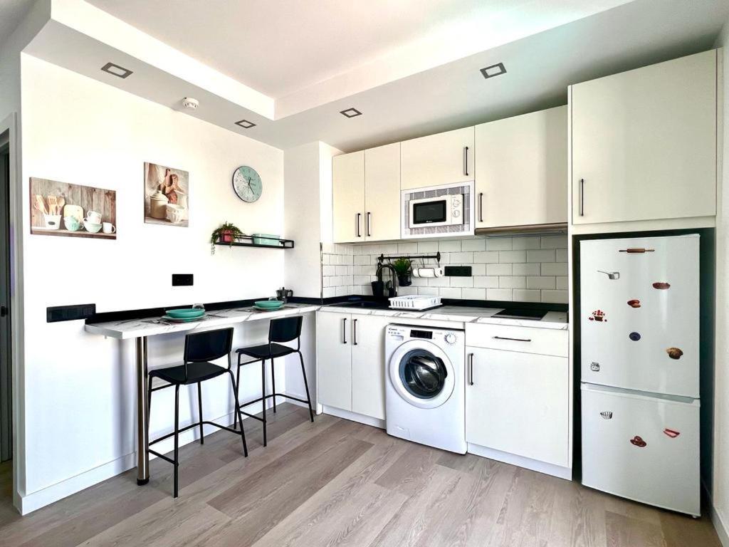 Fm Beach Home - Renovated Apartment With Swimming Pool Near Maspalomas Dunes & Beach ปลายา เดล อิงเกลส ภายนอก รูปภาพ