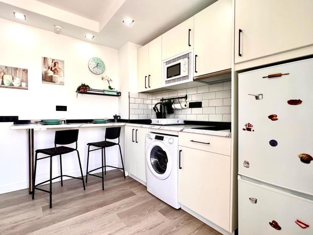 Fm Beach Home - Renovated Apartment With Swimming Pool Near Maspalomas Dunes & Beach ปลายา เดล อิงเกลส ภายนอก รูปภาพ